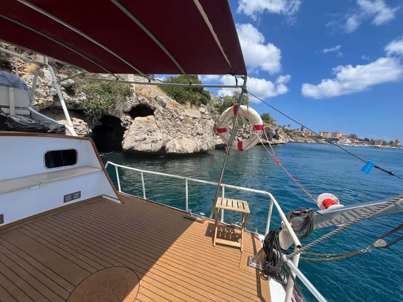 Palermo: Boat Tour With Aperitif Snorkeling And Cave Tour - Mondello Bay: the first real swim