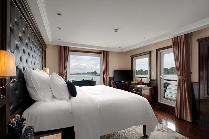 Paradise Elegance Cruise 2 days 1 night Halong Bay Tour - Sunrise Tai Chi at 6:30 and breakfast at 7:00