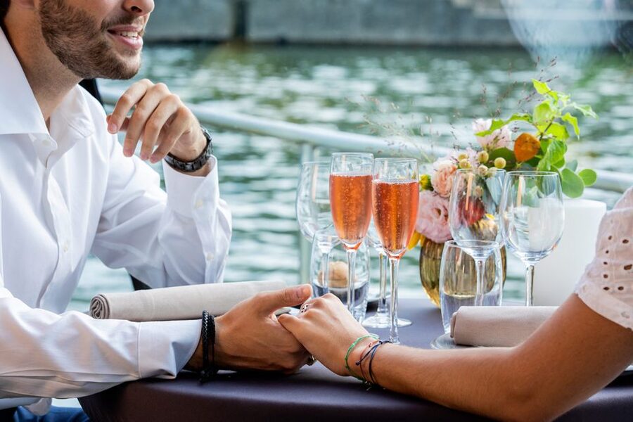 Paris: 3-Course-Dinner Cruise with Wine on the Seine River - Is $116 per person good value?