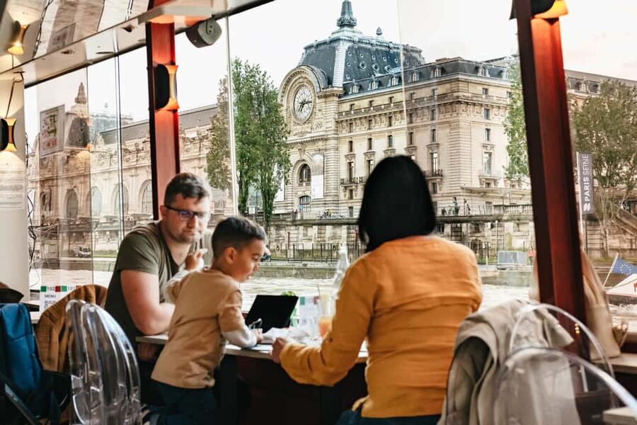 Paris: 3-Course Italian Meal Seine Cruise - The three-course Italian menu