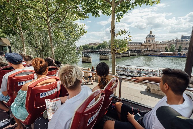 Paris Big Bus Hop-On Hop-Off Tour with Optional River Cruise - Stop 5: Champs-Élysées