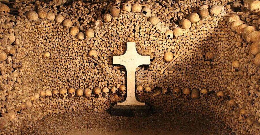 Paris: Catacombs Entry & Seine River Cruise with Audio Guide - How the two experiences fit together