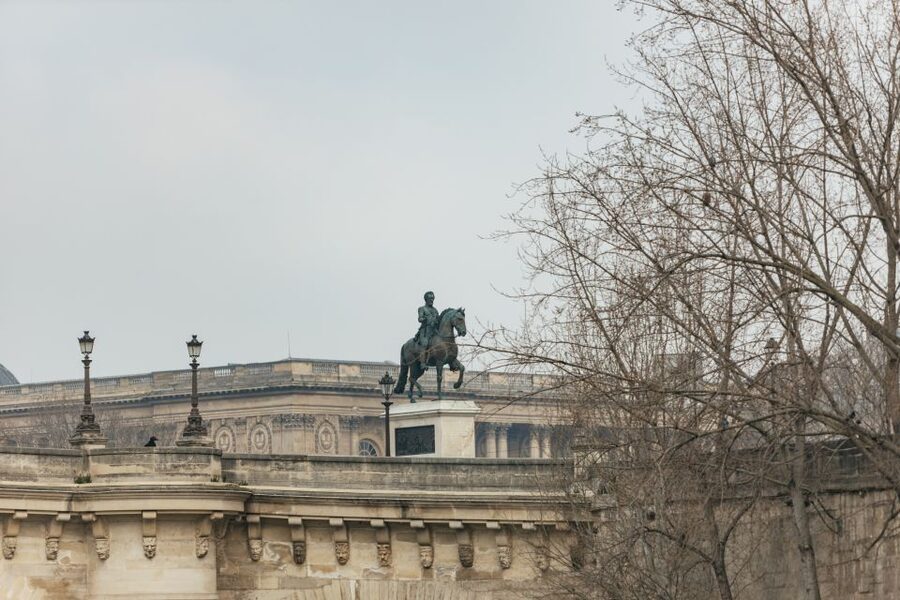 Paris: Cruise on the Saint-Martin Canal and Seine River - The mile-long tunnel beneath Paris