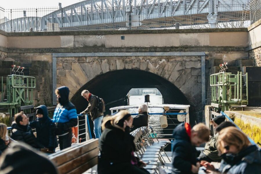 Paris: Cruise on the Saint-Martin Canal and Seine River - Commentary, crew, and onboard comfort
