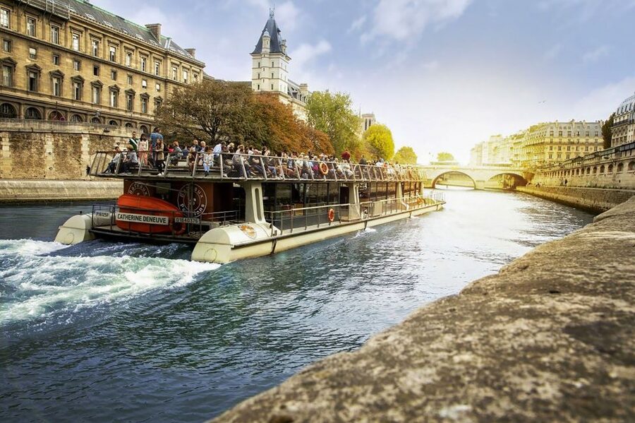 Paris: Day or Sunset Cruise with Drink, Ice Cream or Dessert - Is the $22 Price Good Value?
