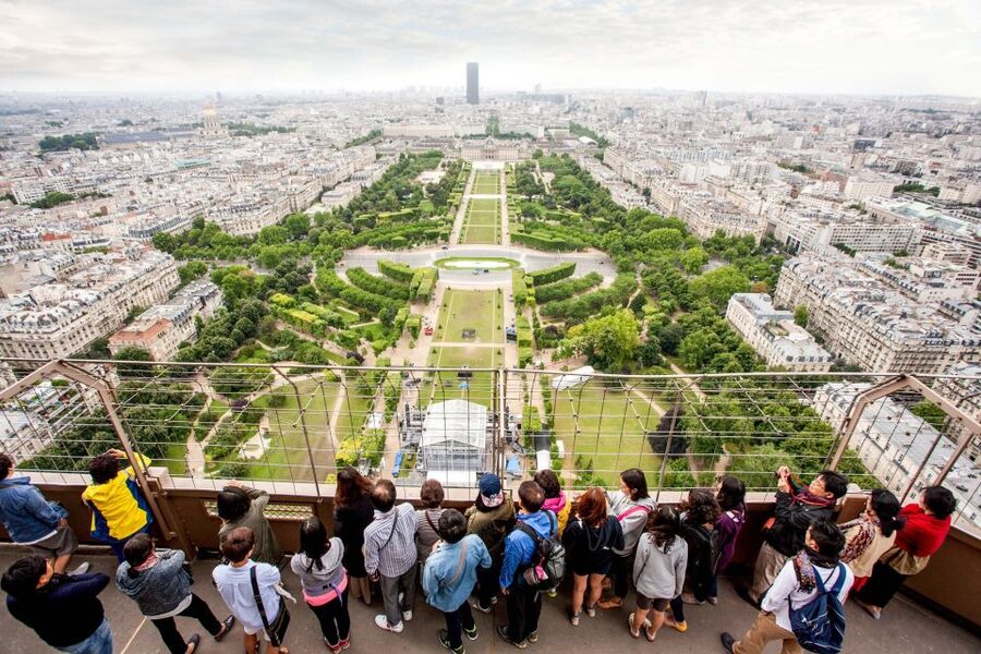 Paris: Eiffel Tower Access by Elevator & Seine River Cruise - Crowds, timing, and the real value of $79