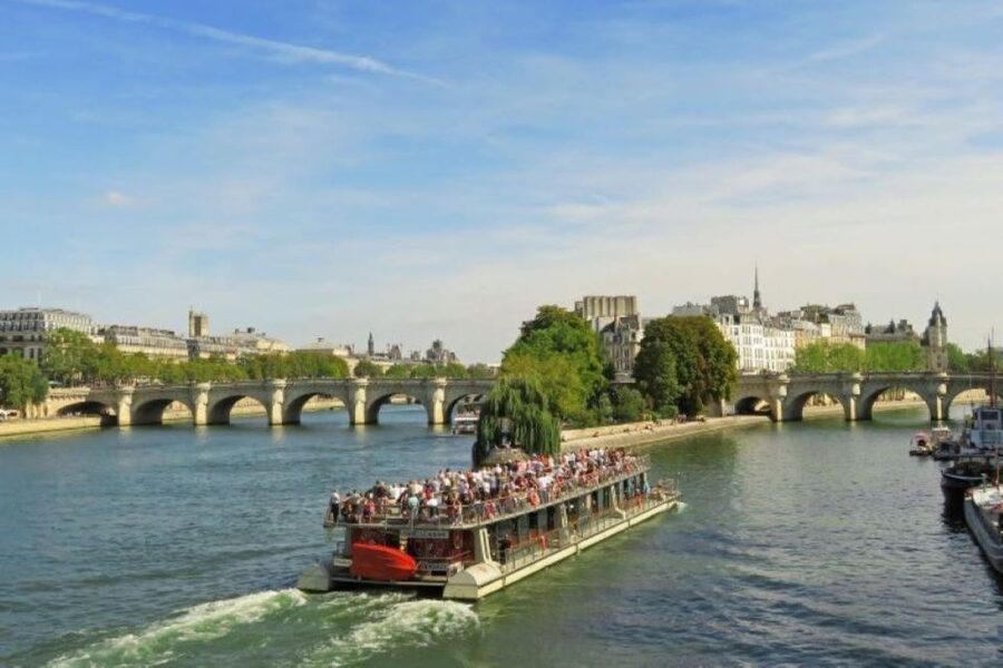 Paris: Eiffel Tower Summit Floor Ticket & Seine River Cruise - The one-hour Seine cruise