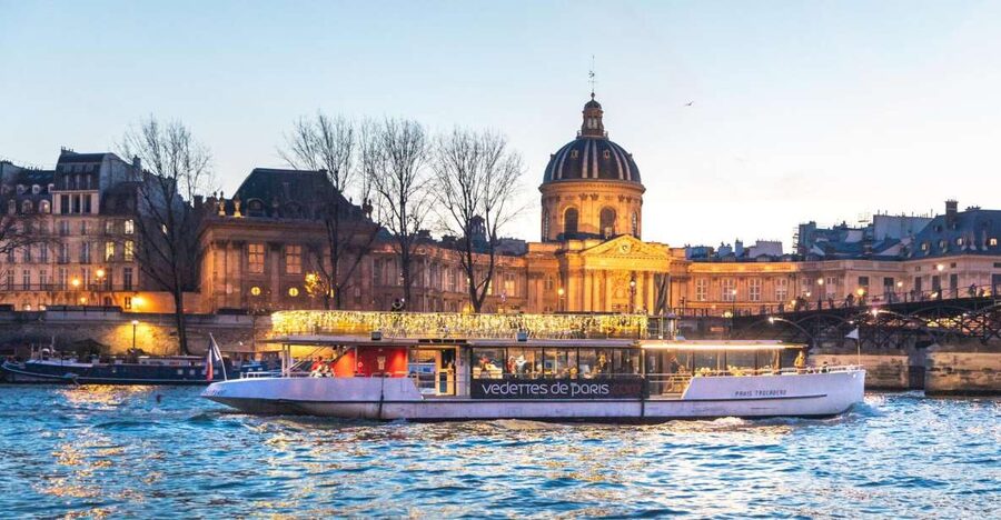 Paris: Evening River Cruise with Music - Finding the dock below the Eiffel Tower