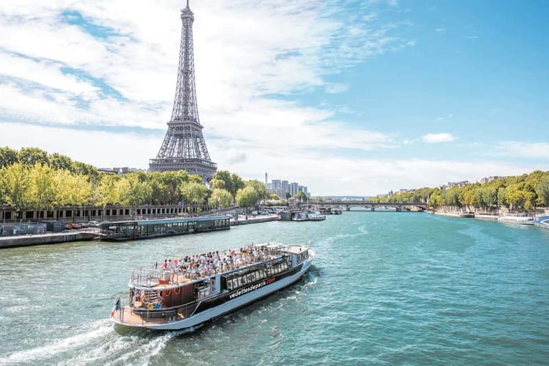 Paris: Fast-Access Seine River Cruise from Eiffel Tower - Who should book this Seine cruise?