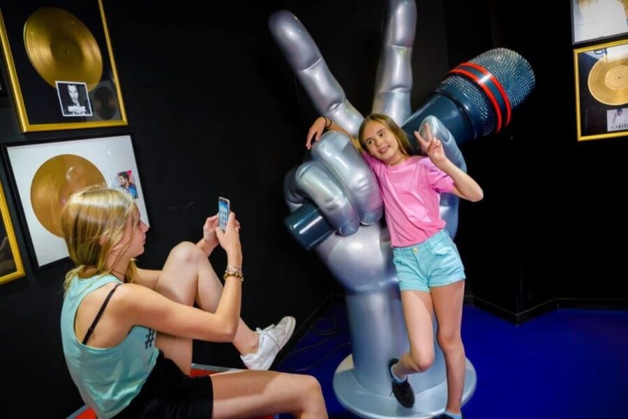 Paris: Grèvin Wax Museum and Seine River Cruise Tickets - What This Combined Paris Ticket Actually Gives You