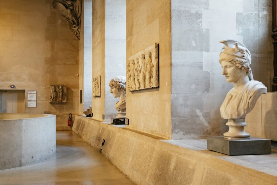Paris: Louvre Museum Entry Ticket With Host and River Cruise - How to fit both activities into one day