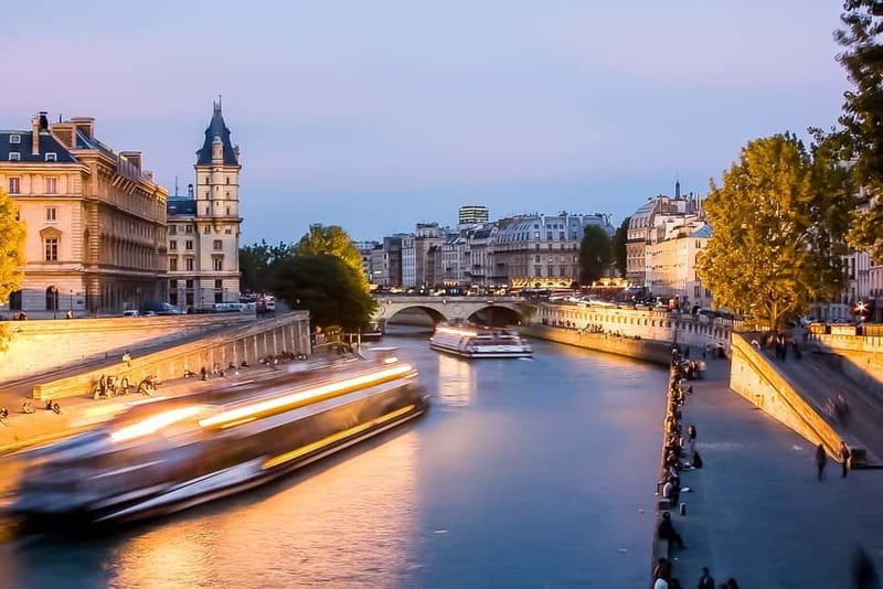 Paris: Seine Cruise & Crepe Tasting near the Eiffel Tower - What the $23 price really covers