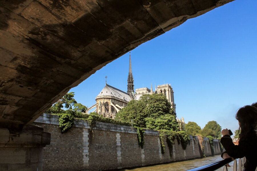 Paris: Seine River and Canal Saint-Martin Cruise - The Seine sights, from Pont des Arts to Bastille