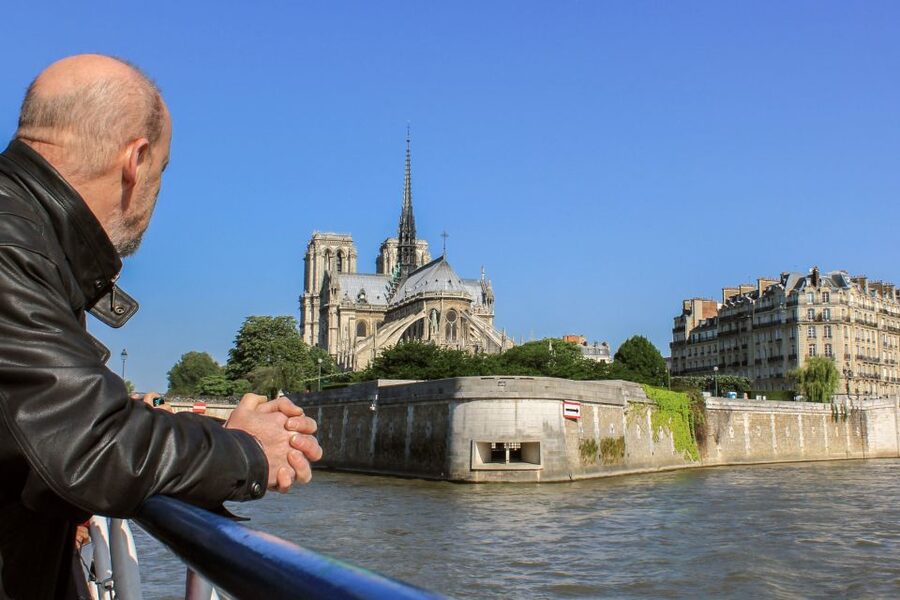 Paris: Seine River and Canal Saint-Martin Cruise - Timing, seating, and practical comfort