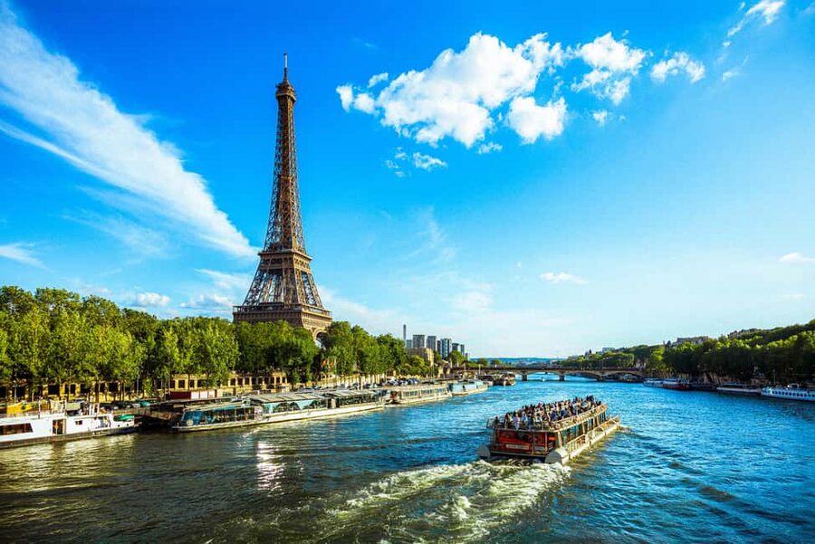 Paris: Seine River Cruise & Eiffel Tower Visit - Key points at a glance