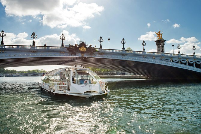 Paris Seine River Hop-On Hop-Off Sightseeing Cruise by Batobus - Port de la Bourdonnais and the Eiffel Tower