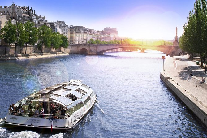 Paris Seine River Hop-On Hop-Off Sightseeing Cruise by Batobus - Quai du Louvre and Port des Champs-Élysées