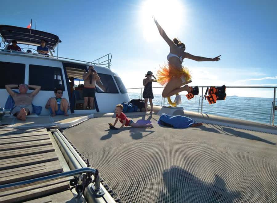 Pattaya: 3 Islands Day Tour on Catamaran with Buffet Lunch - Koh Phai: the best beach time of the day