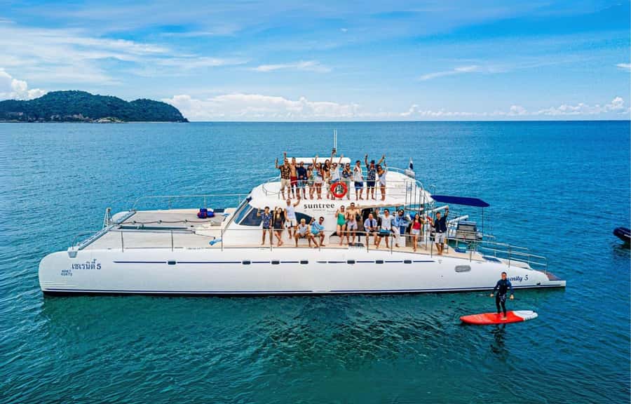 Pattaya: 3 Islands Day Tour on Catamaran with Buffet Lunch - Koh Rin: snorkeling and water activities