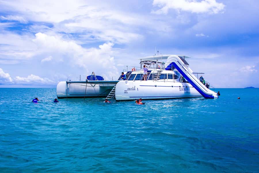 Pattaya: Exclusive 3-Island Catamaran Tour with Buffet Lunch - Food, Drinks, and the Real Value of $104