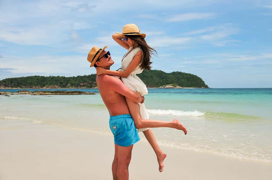 Pattaya: Exclusive 3-Island Catamaran Tour with Buffet Lunch - Should You Book the 3-Island Catamaran Tour?