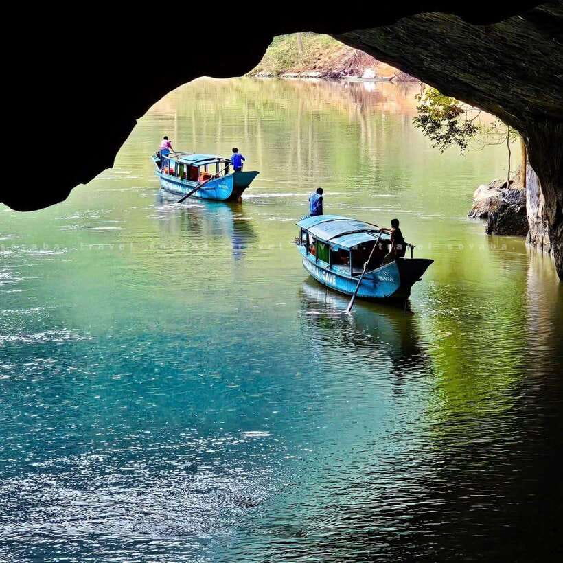 Phong Nha Cave & Paradise Cave: Guided Tour Boat & Explore - Who should book this cave tour?