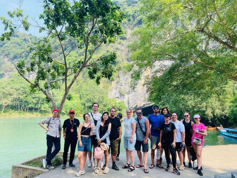 Phong Nha Cave & Paradise Cave: Guided Tour Boat & Explore - Paradise Cave: 500 steps into a giant chamber