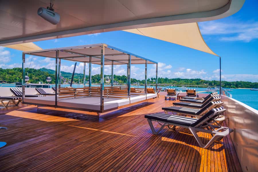 Phuket: James Bond Island Luxury Sunset Cruise - James Bond Island and Phing Kan’s famous rock