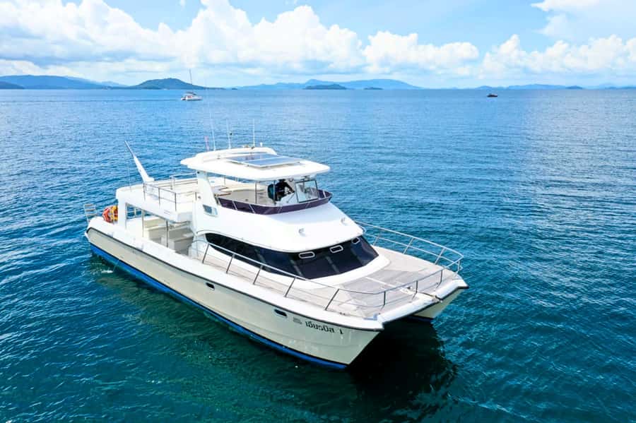 Phuket/Khao Lak: Similan Islands Luxury Catamaran Experience - A Smoother Ride Than a Speedboat