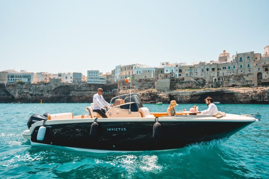 Polignano a Mare: Boat Cruise to Scenic Caves with Prosecco - Grotta Palazzese and the swimming stop