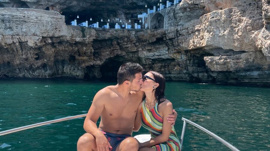Polignano a Mare: Speedboat Cruise to Caves with Aperitif - Grotta Palazzese and the caves near town