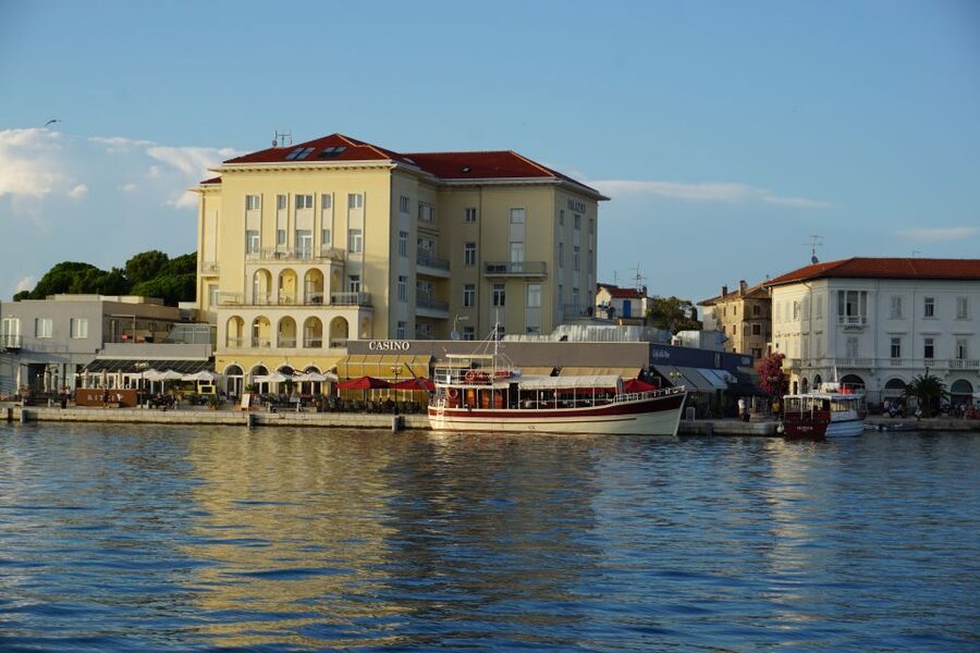 Poreč: Panoramic Morning Cruise Among 20 Islands with Drinks - What this Poreč cruise is really like