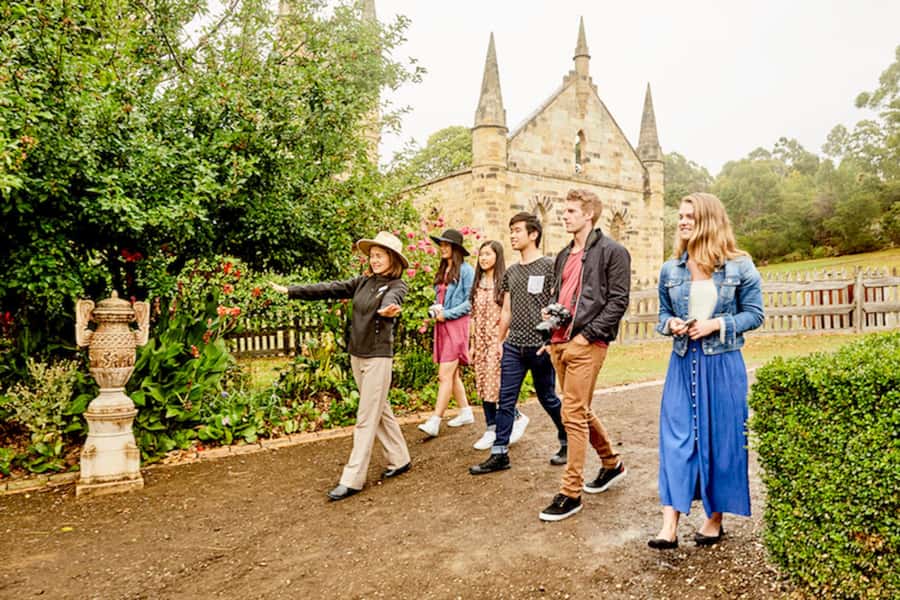 Port Arthur Tasman Sights with Harbour Cruise - Chocolate and lavender add welcome variety
