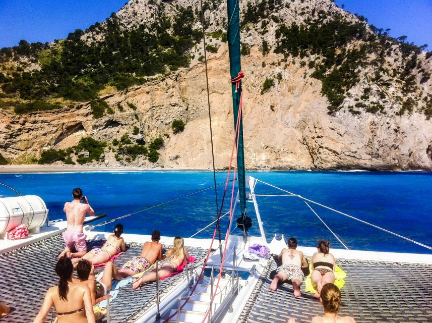 Port d'Alcudia: North Coast Catamaran Cruise with Meal - Key points to know before you book