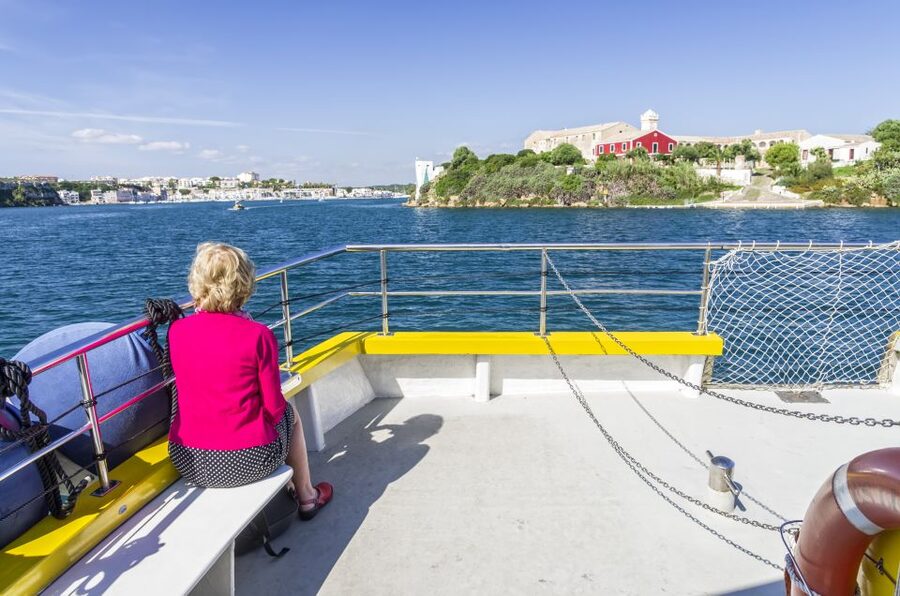 Port Mahon: 1-Hour Harbor Cruise with Underwater Views - Why Mahón’s harbor deserves a boat ride