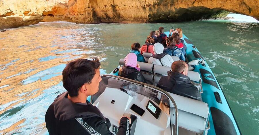 Portimão: Benagil Cave and Praia de Marinha Boat Tour - Meeting the boat beside São Francisco