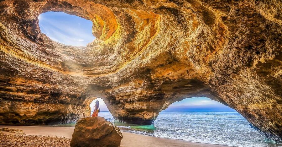 Portimão: Benagil Caves Speed Boat Tour with Sunset Option - The sunset option: best for atmosphere