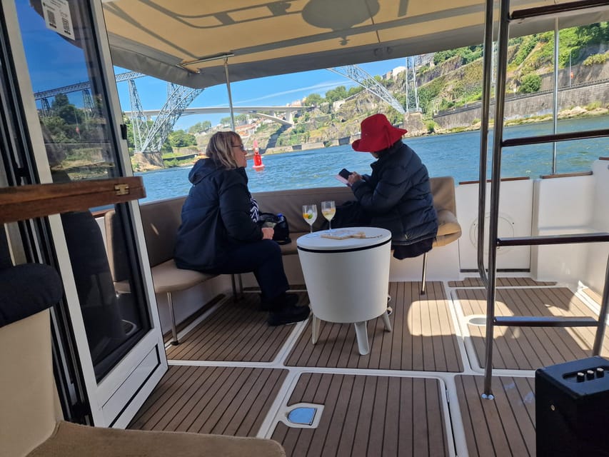 Porto: 6 Bridges Cruise & Port Wine with Sunset Option - What the $47 price gets you
