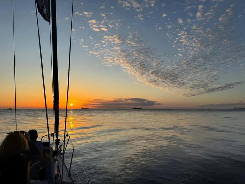 Porto: Best Charming Sailboat Cruise Sunset - Key points to know before you book