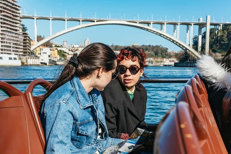 Porto: Bridges Cruise & Sunset & Port Wine Cellar Option - Key points before you book