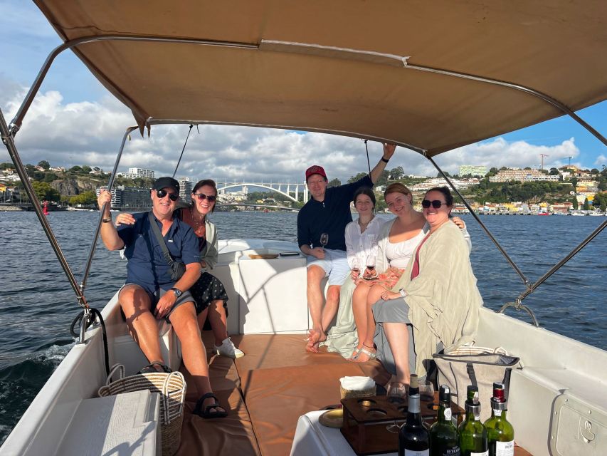 Porto: Douro River Boat Cruise with Port Wine Tasting - Timing, weather, and the best departure