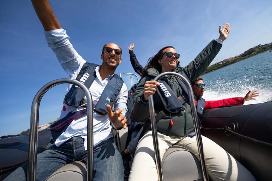 Porto: Douro River Speedboat Tour - Ribeira, Miragaia, and Serra do Pilar