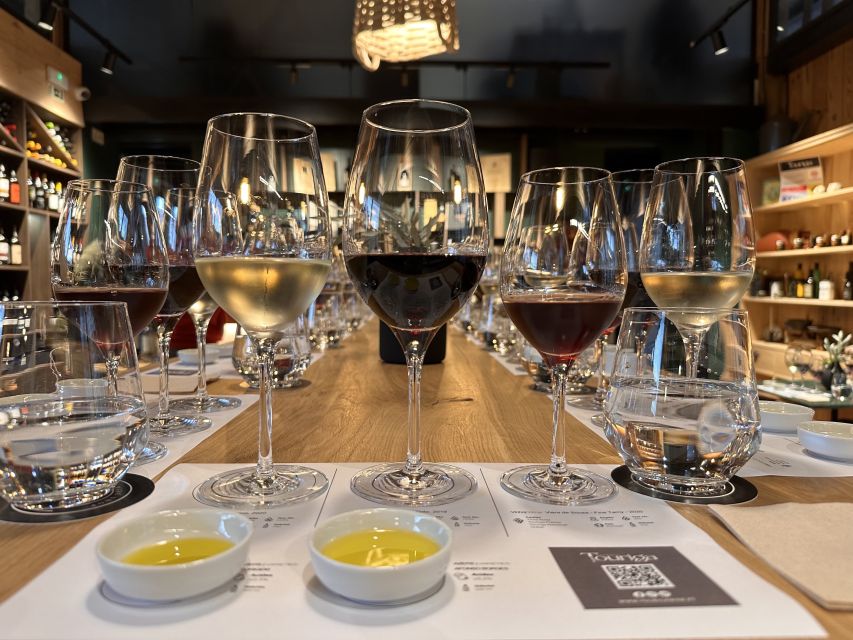 Porto: Douro Valley Tour with Wine Tasting, Cruise and Lunch - The Guide Can Make or Break the Day