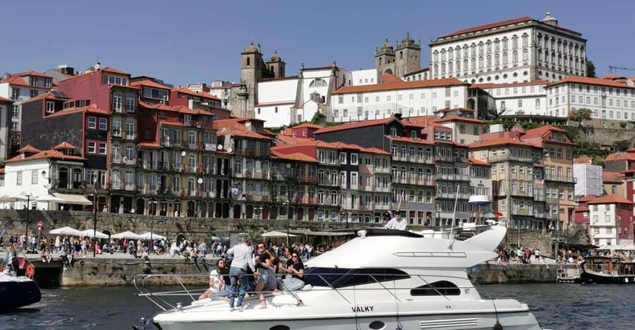 Porto: Luxury Yacht Tour of the 6 Bridges and Douro Estuary - Key points before you book