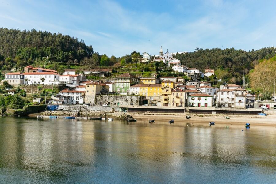 Porto - Régua - Porto Upstream Douro Cruise & Tour - Comfort, crowds, and small onboard drawbacks