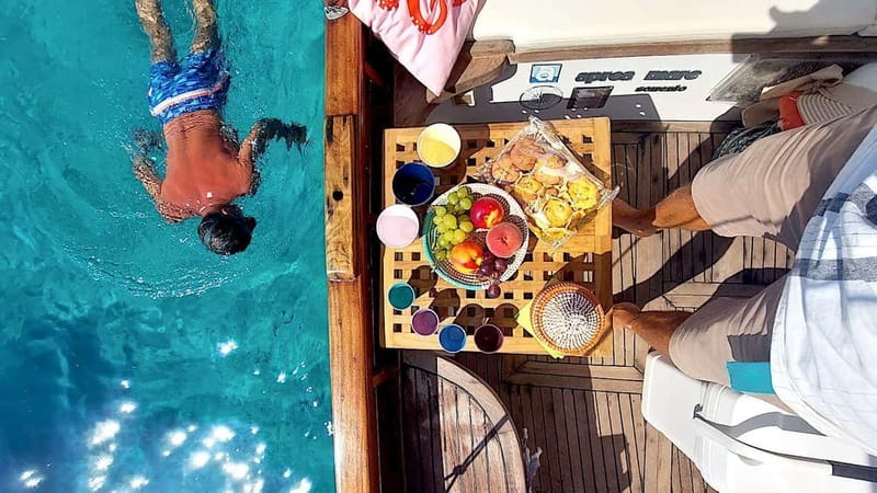 Porto San Paolo: Half Day Boat Tour to Tavolara and Molara - Food, shade, and the details that matter