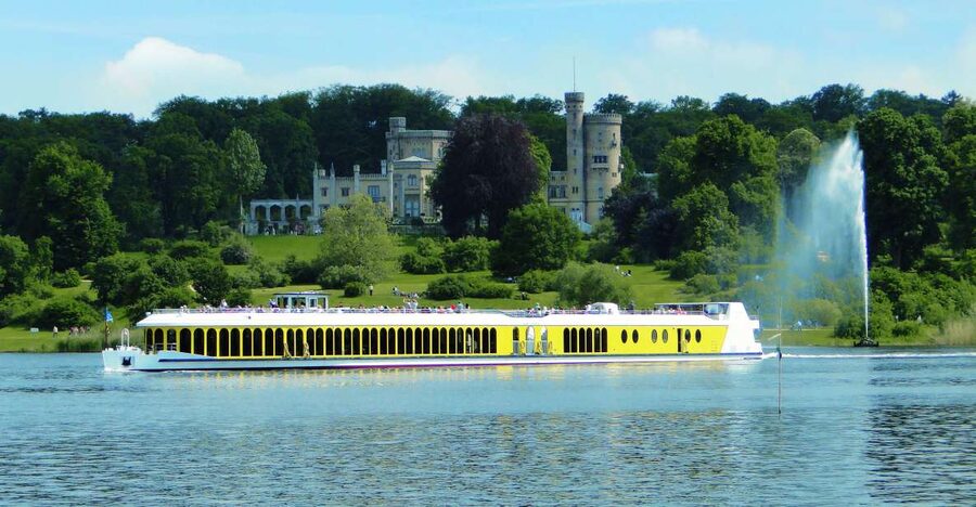 Potsdam by Boat: Island Cruise - What this four-hour Potsdam cruise actually offers