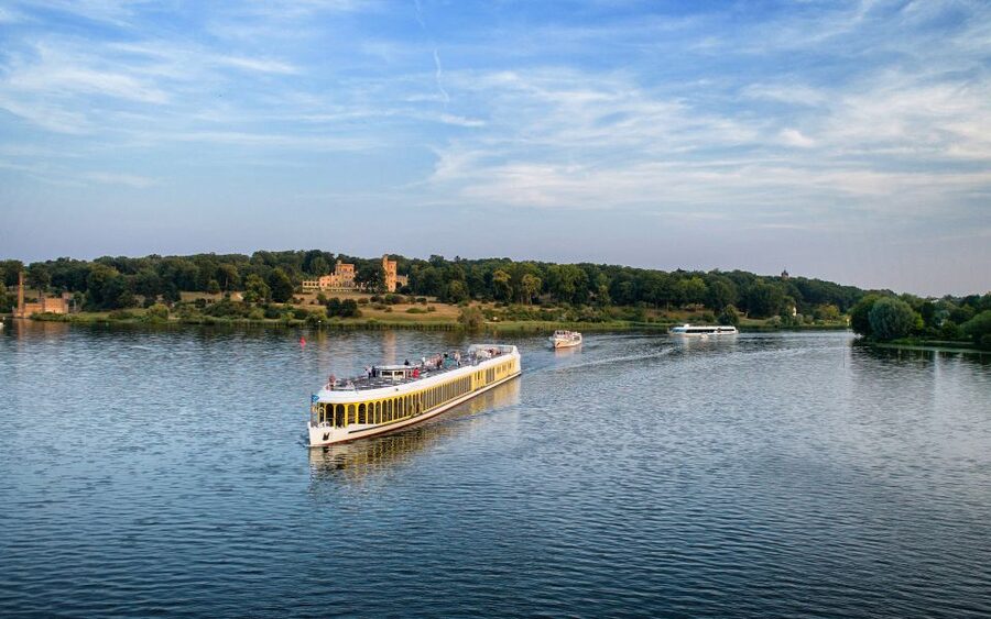 Potsdam by Boat: Island Cruise - Caputh, Werder, and the Havel villages