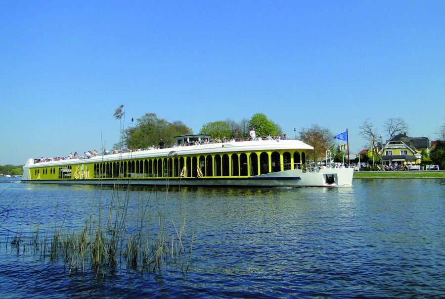 Potsdam by Boat: Island Cruise - Finishing at Glienicke Bridge