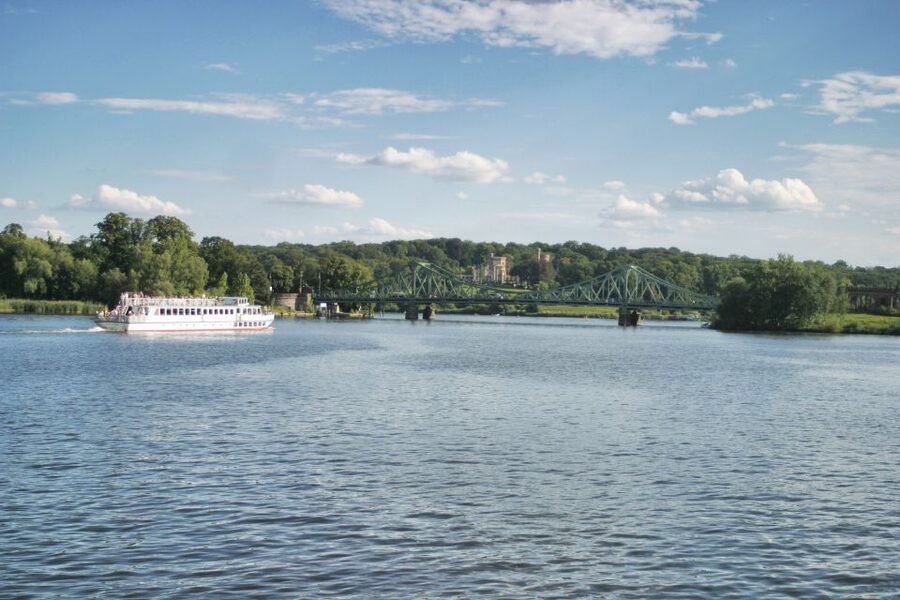 Potsdam: Palace Tour by Boat - Key points to know before boarding